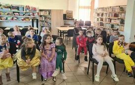 400740589_729145775916081_1325411422936850833_n